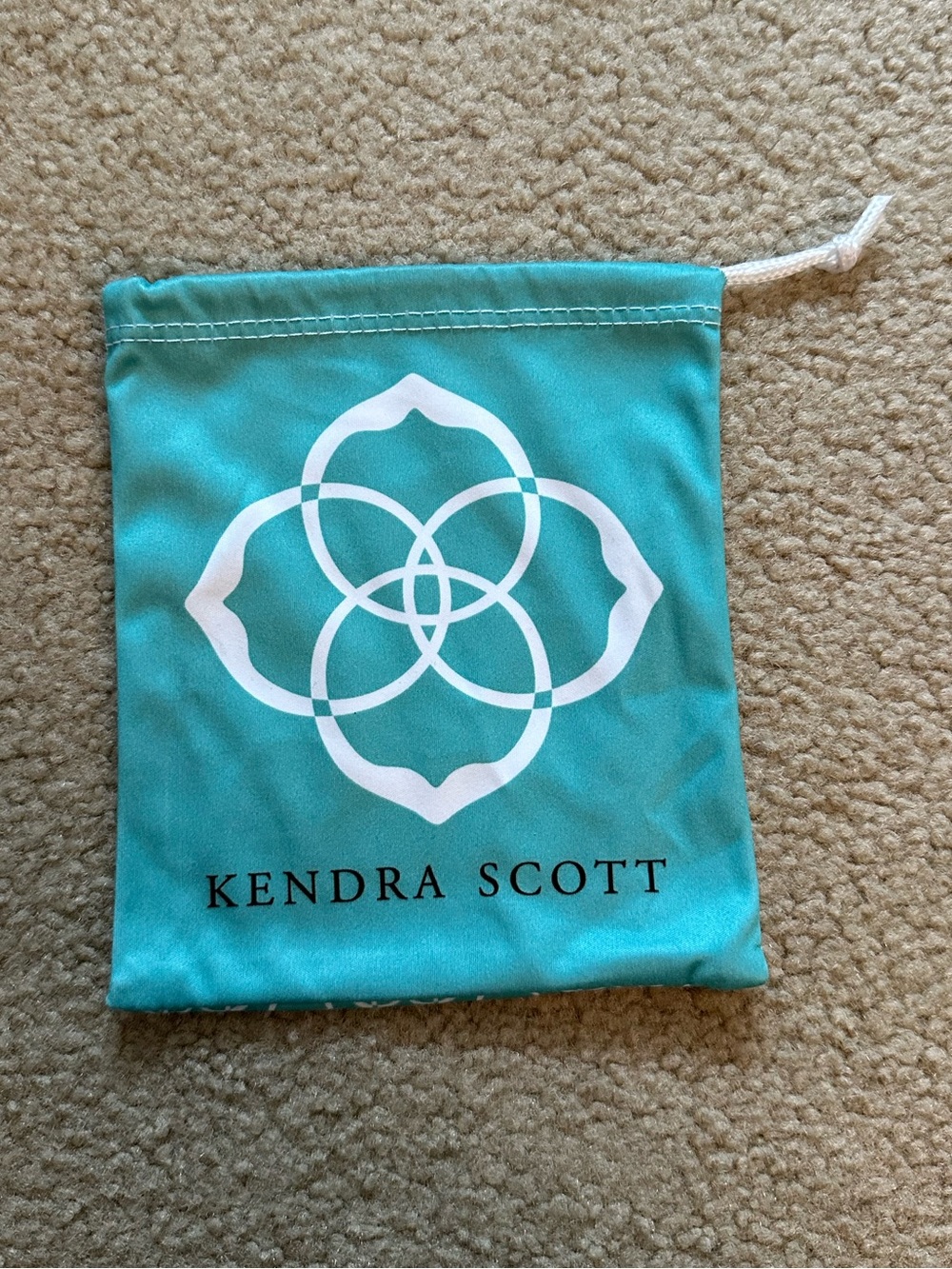 Kendra Scott jewelry pouch